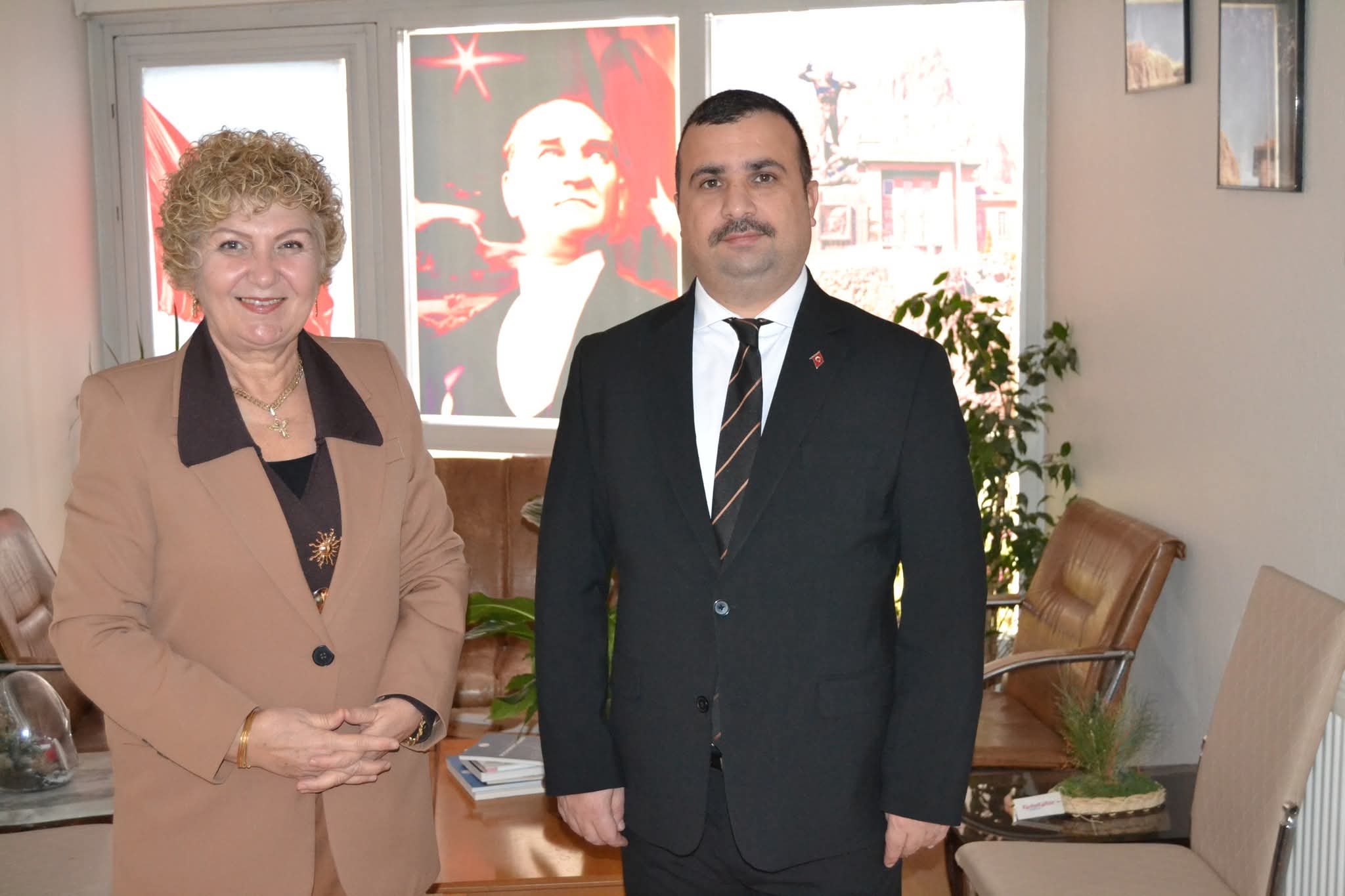 Gün FM’de yayınlanan Nüfus Saati programına Afyonkarahisar İl Nüfus ve