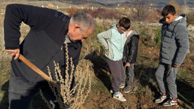 Afyonkarahisar’ın Sandıklı ilçesine bağlı Akharım beldesinde, çevre bilincini güçlendirmek ve