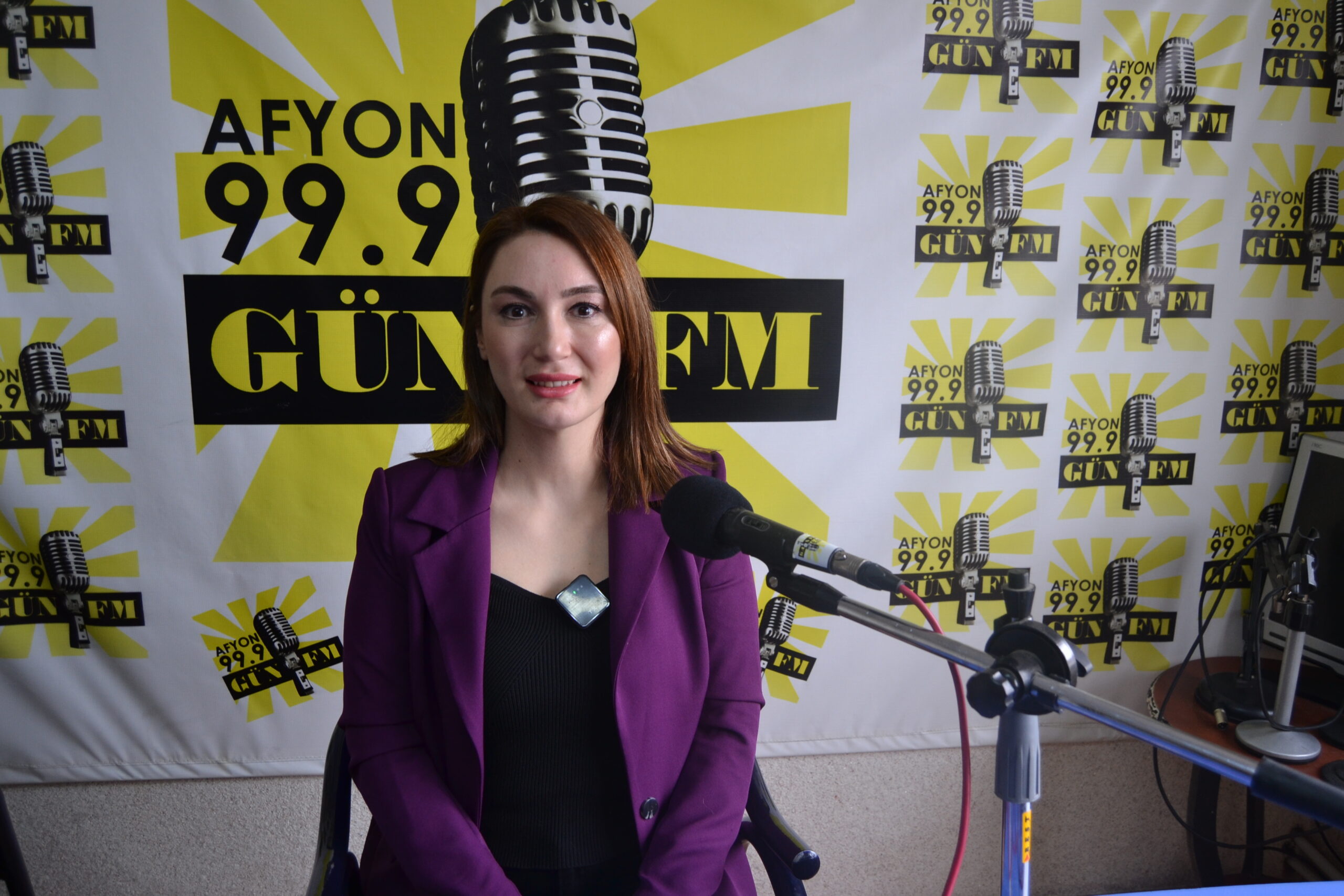 Gün FM’de konuşan Dermatoloji Uzmanı Dr. Duygu Gencer, “Yüz mezoterapisi