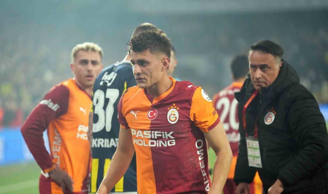 Trendyol Süper Lig’in 14. haftasında Fenerbahçe ile Galatasaray arasında oynanan