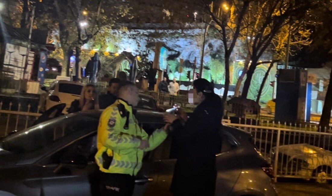 Bursa'da trafik uygulamasında durdurulan bir otomobilin kadın sürücüsü, 1.96 promil