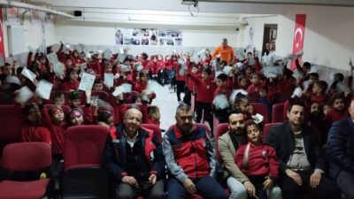 Afyonkarahisar'da gerçekleştirilen Yerli Malı Haftası etkinlikleri çerçevesinde öğrencilere gıda güvenliği