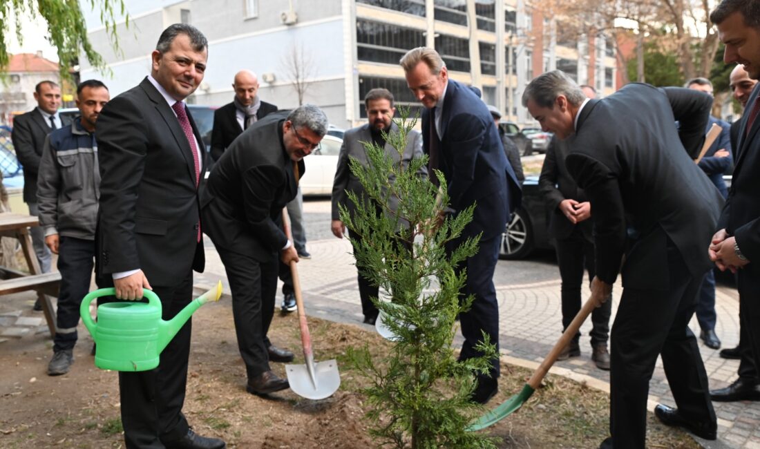 TBMM Türkiye–Belçika Dostluk Grubu Başkanı ve AK Parti Afyonkarahisar Milletvekili