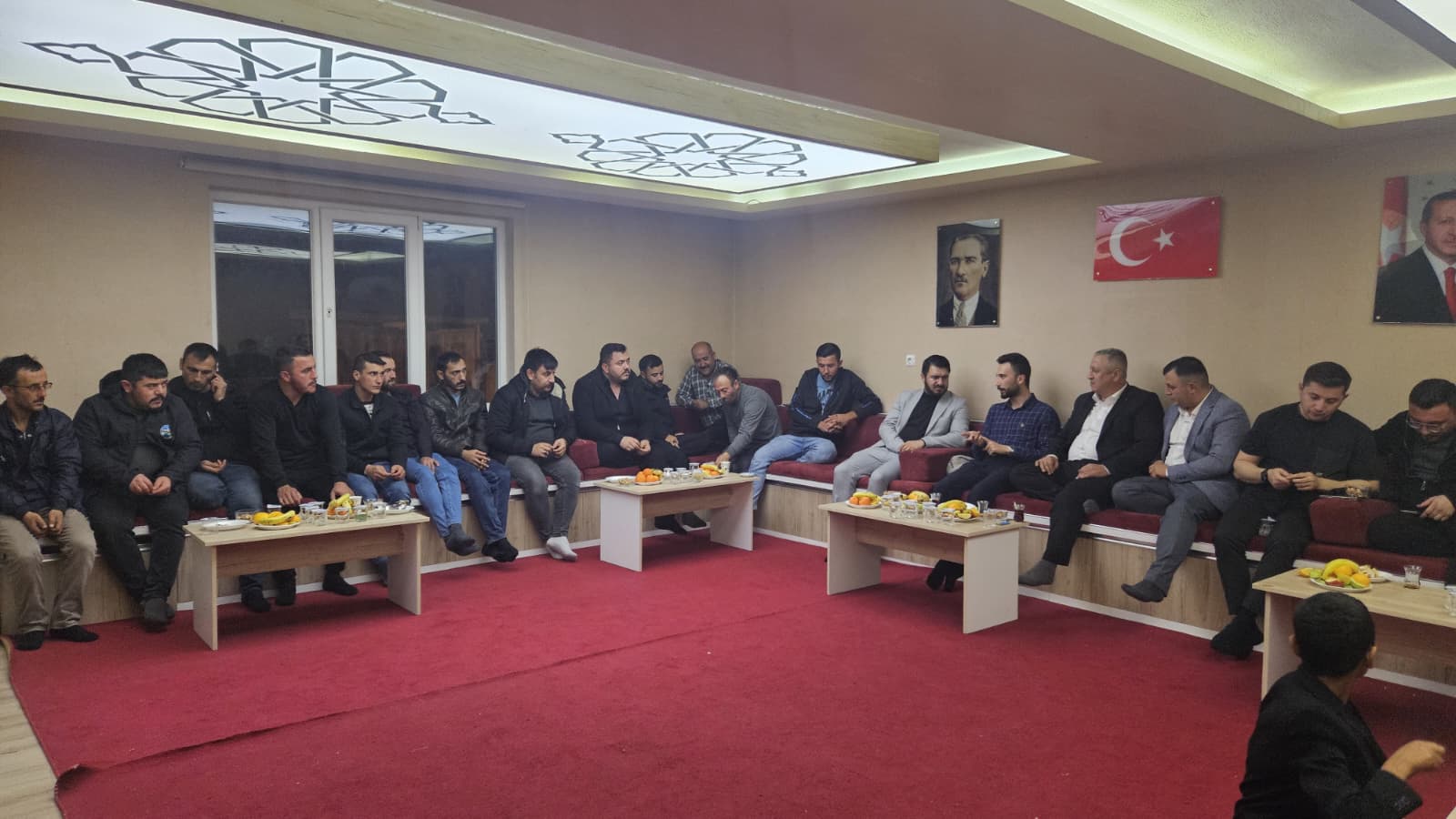 AK Parti Afyonkarahisar İl Gençlik Kolları Başkanı Mehmet Emin İntepe