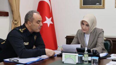 Afyonkarahisar Valisi Doç. Dr. Kübra Güran Yiğitbaşı, İçişleri Bakanı Ali