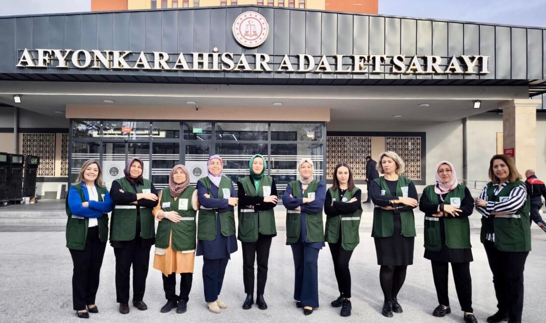 Yeşilay Afyonkarahisar Şubesi Kadın Komisyonu, Afyonkarahisar Adliye’sinde bulunan çocuk bekleme