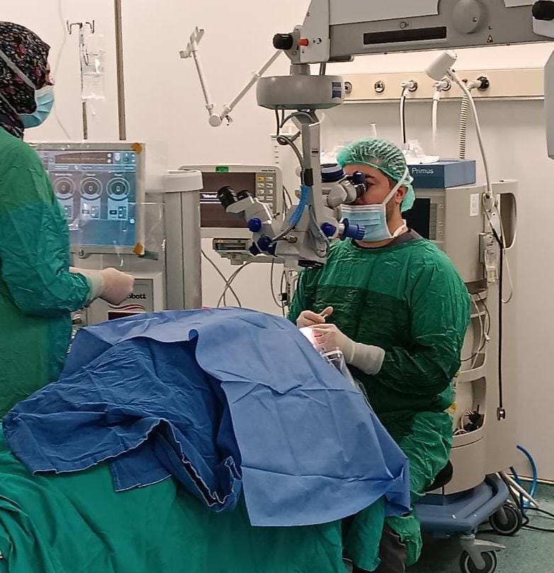 Van’dan Sandıklı’ya tedavi için gelen 55 yaşındaki kadın hasta, çocukluk