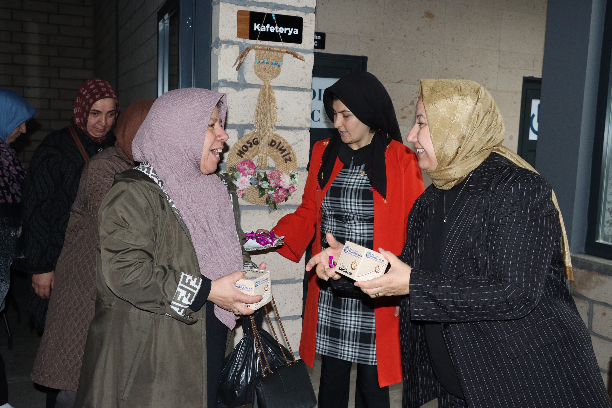 İscehisar Belediye Başkanı Seyhan Kılınçarslan, Kadınlara Özel Halk Günü Toplantısı’nda