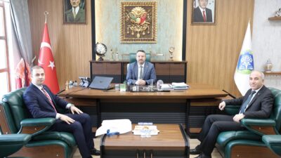 Gerçekleşen görüşmede belediyede görev yapan memurların özlük hakları, çalışma koşulları