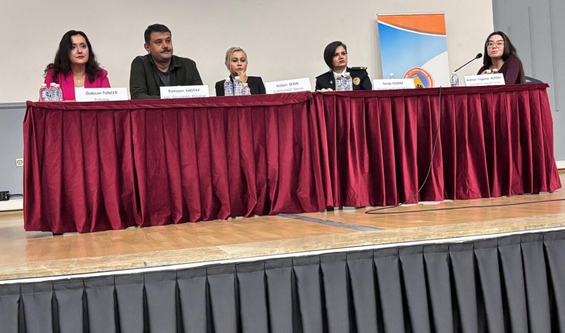 Afyonkarahisar Rehberlik ve Araştırma Merkezi Müdürlüğü koordinasyonunda, kent genelindeki rehber