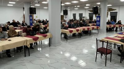 Şube Başkanı Mustafa Arslan, konuşmasına Merhum Kurucu Genel Başkan Mehmet