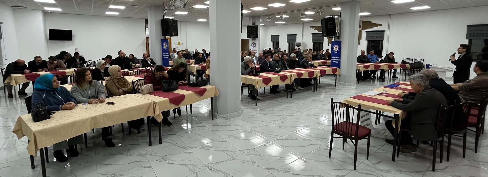 Eğitim-Bir-Sen Afyonkarahisar 1 No’lu Şube’nin merkez ilçe işyeri temsilcileri toplantısı,