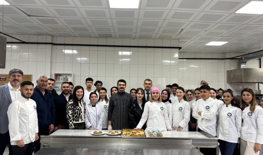 Emirdağ Kaymakamı Yasin Akgül ‘Kaymakam Mutfakta’ etkinliğine katıldı.