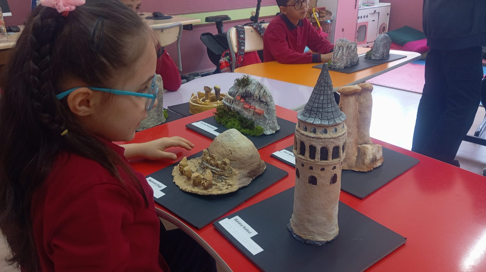 3 Aralık Dünya Engelliler Günü kapsamında Dumlupınar Bilim ve Sanat