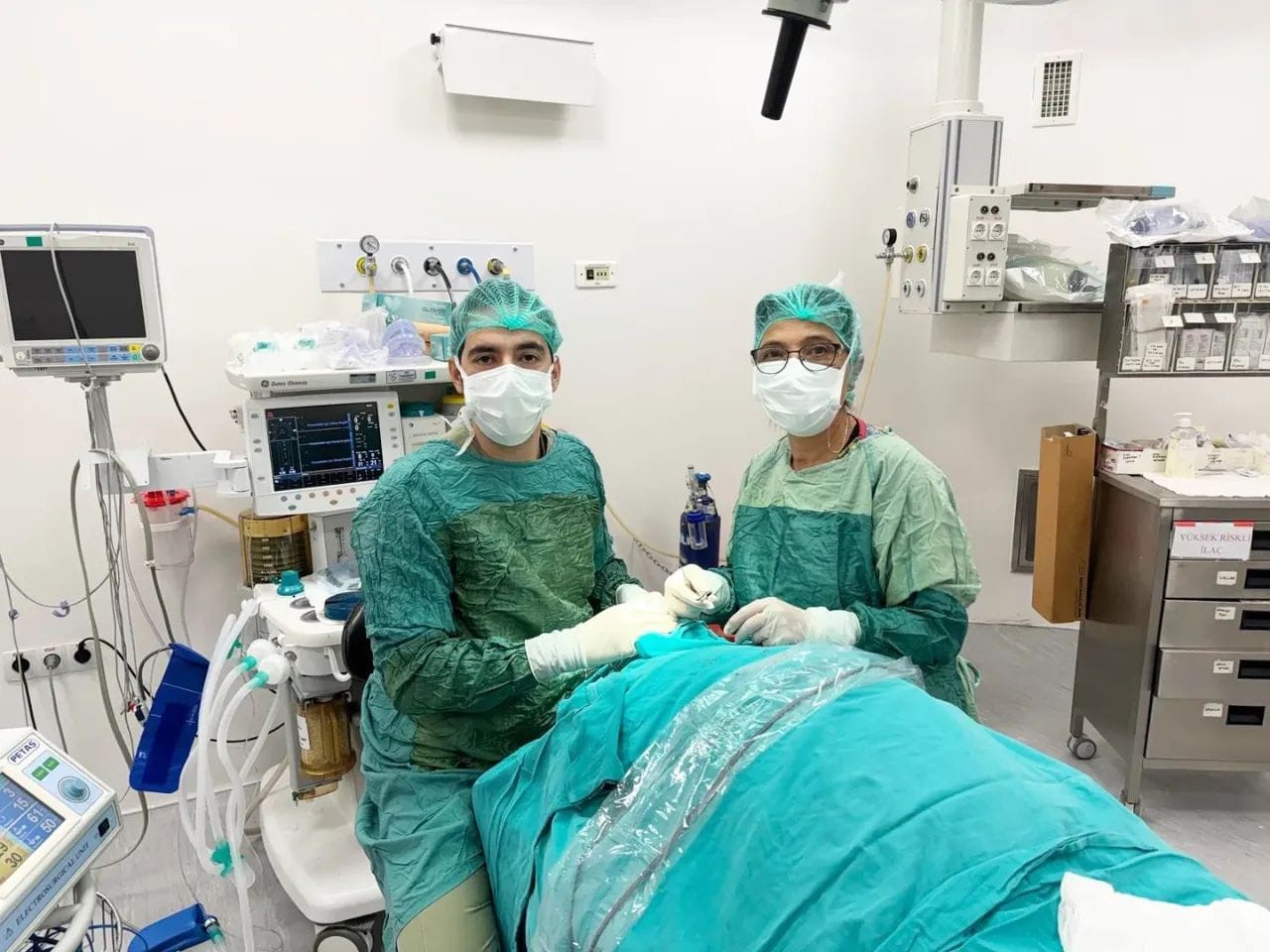 Afyonkarahisar Şuhut Devlet Hastanesi Göz Polikliniği’nde başarılı bir göz kapağı