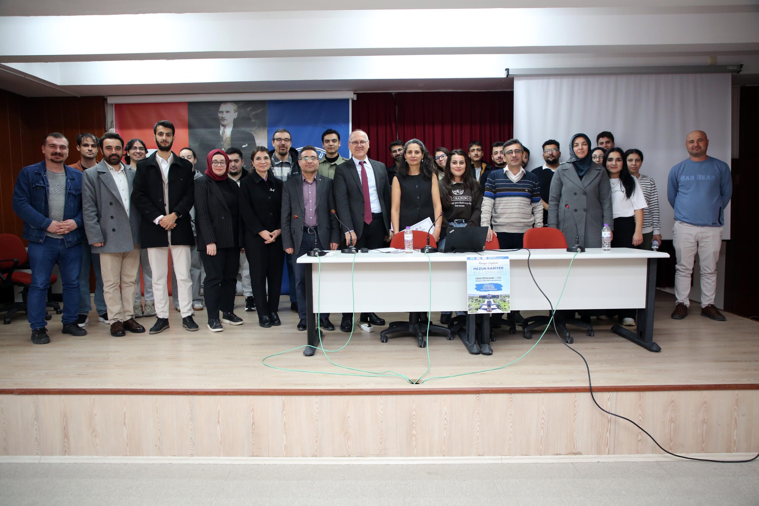 Afyon Kocatepe Üniversitesi (AKÜ) Sosyal Bilimler Enstitüsü Tarih Anabilim Dalı