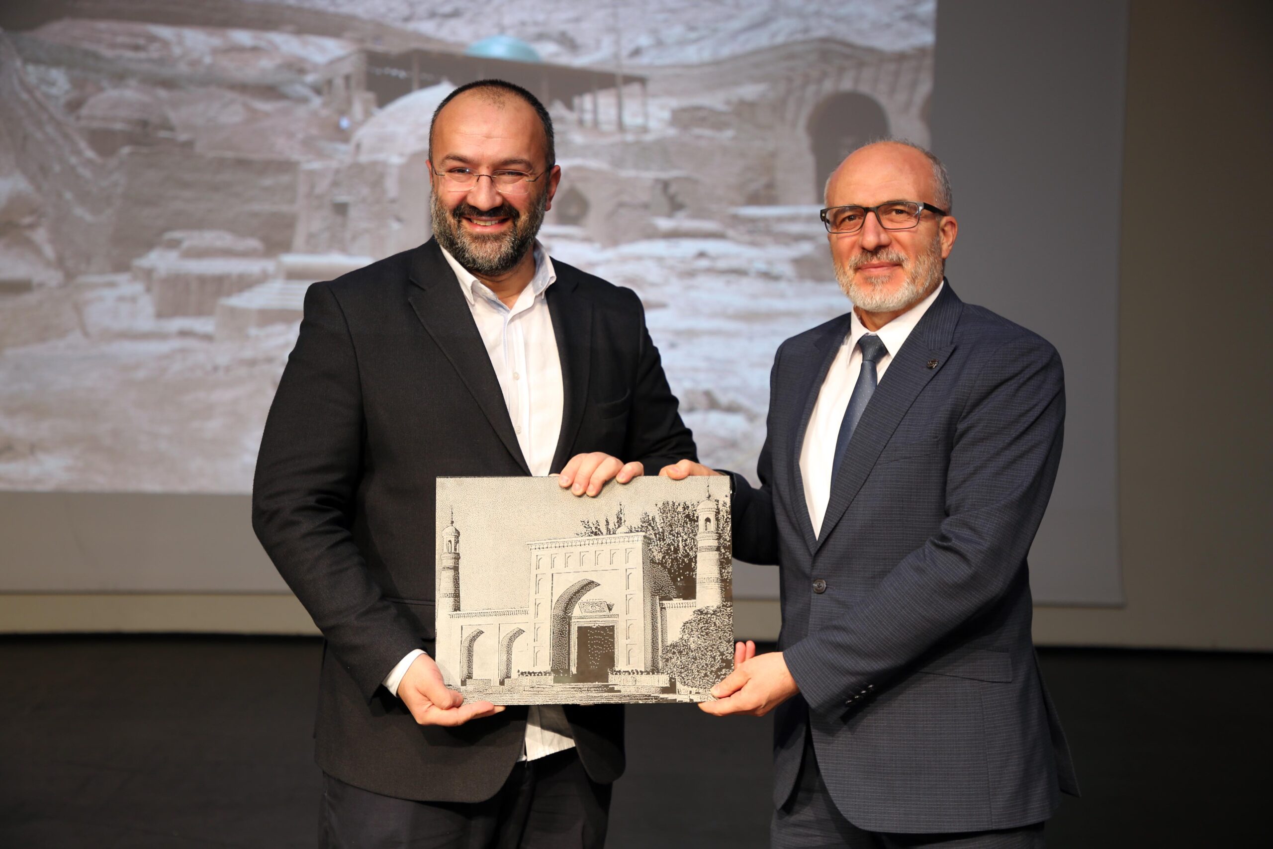 Afyon Kocatepe Üniversitesi (AKÜ) Öğrenci Kulüp ve Topluluklarının iş birliği
