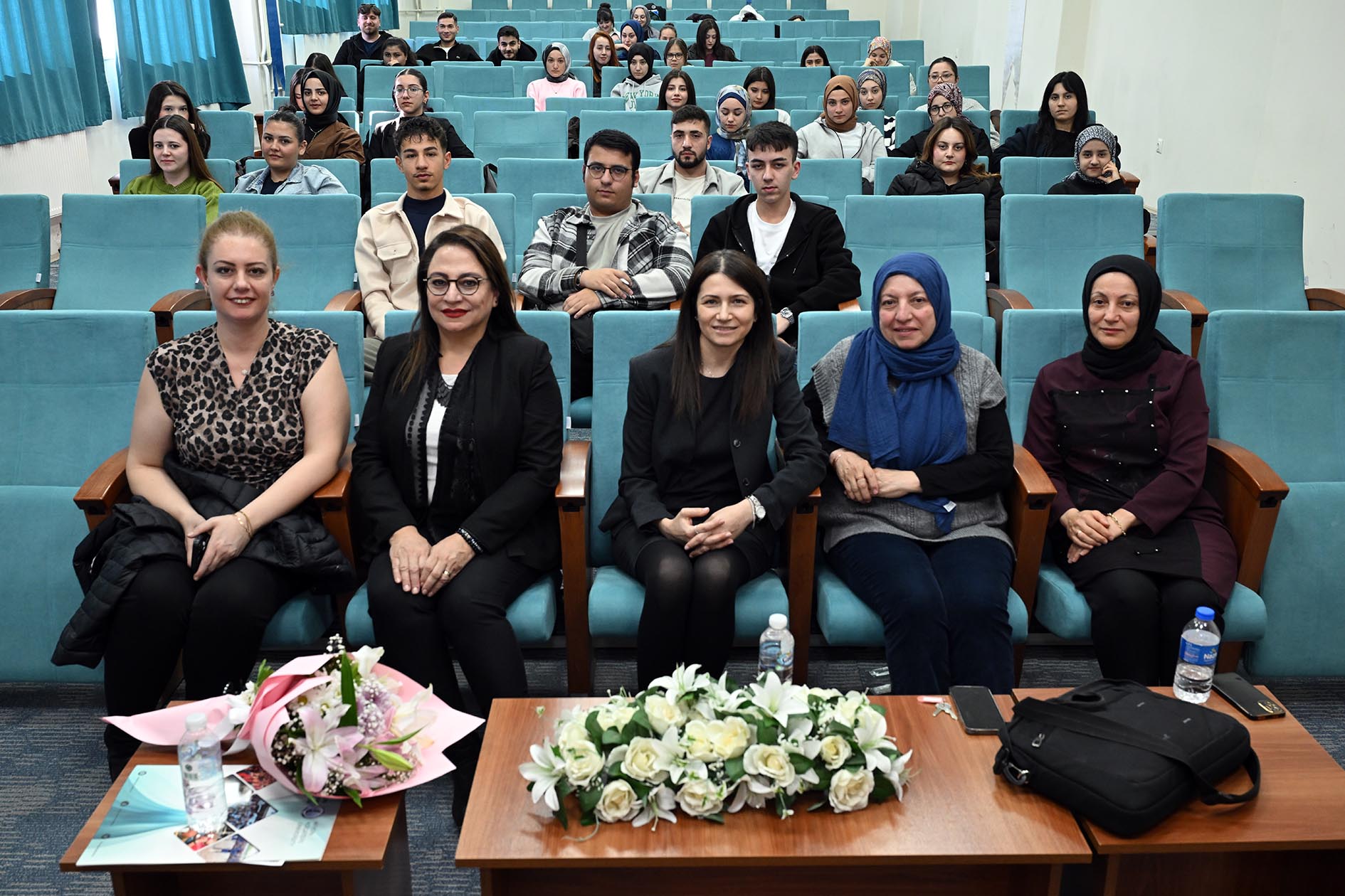 Afyon Kocatepe Üniversitesi (AKÜ) Afyon Meslek Yüksekokulu (MYO) tarafından “Hayatın