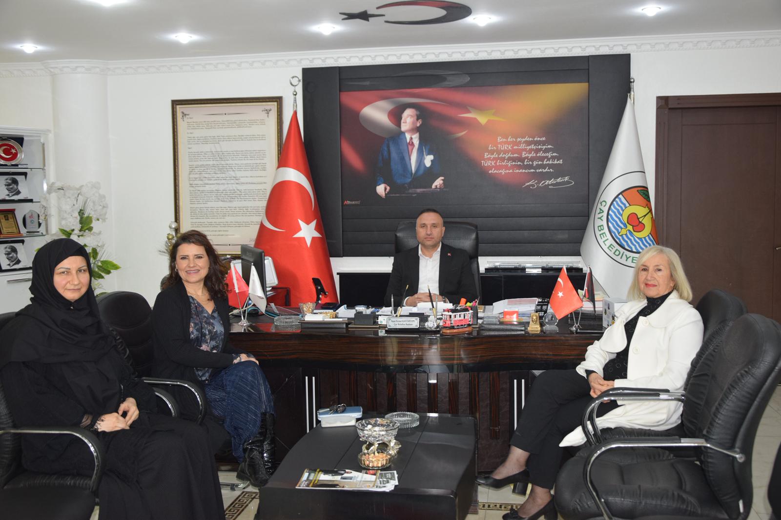 Çay Belediye Başkanı Yaşar Kemal Kantartopu, GAPS Sağlık Derneği heyetini