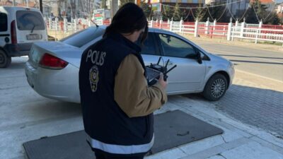 Afyonkarahisar Şuhut İlçe Emniyet Müdürlüğü ekipleri tarafından ilçe merkezinde dron