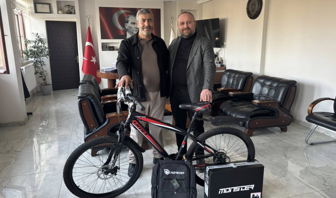 Sultandağı Belediye Başkanı Mehmet Aldırmaz, eğitimde elde edilen başarıların ilçenin