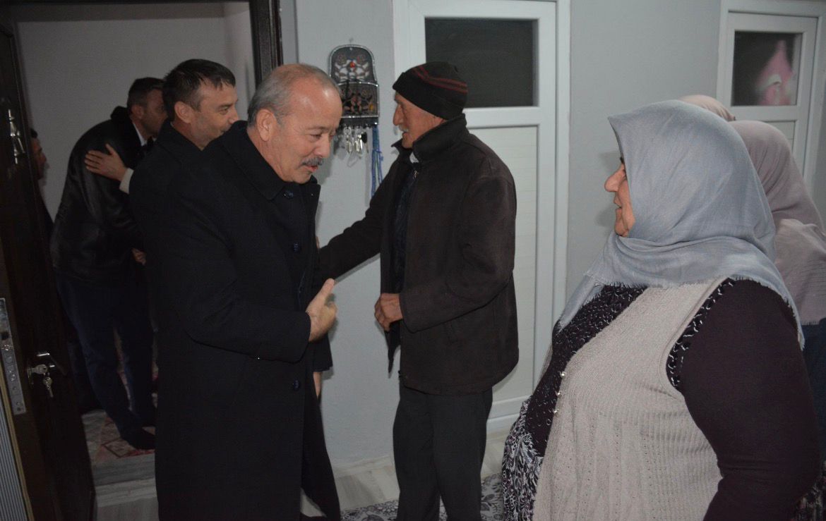 Milliyetçi Hareket Partisi Afyonkarahisar Milletvekili Mehmet Taytak, MHP Genel Başkanı