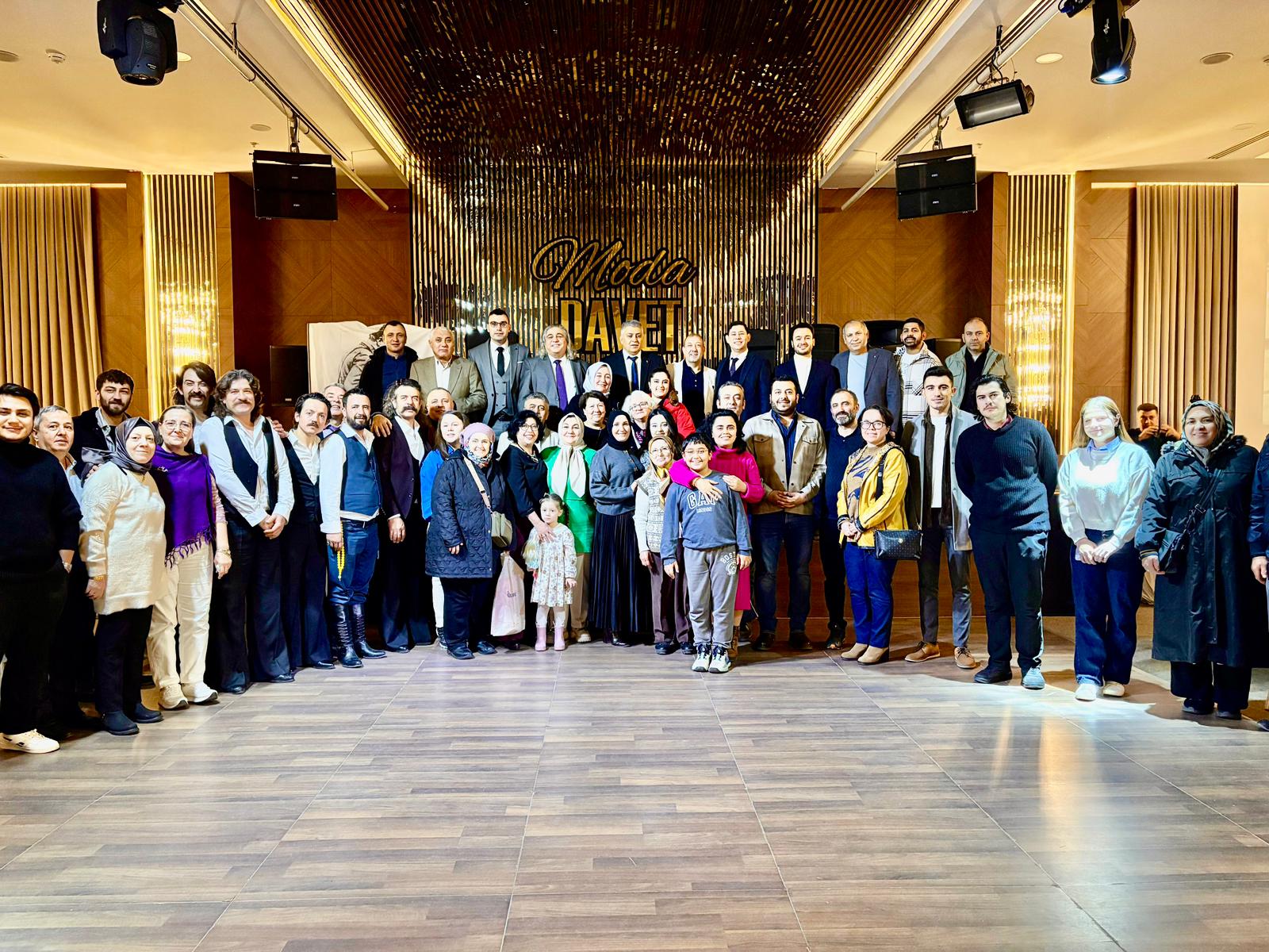 Bursa Afyonkarahisarlılar Yardımlaşma ve Dayanışma Derneği tarafından düzenlenen etkinlik, siyaset,