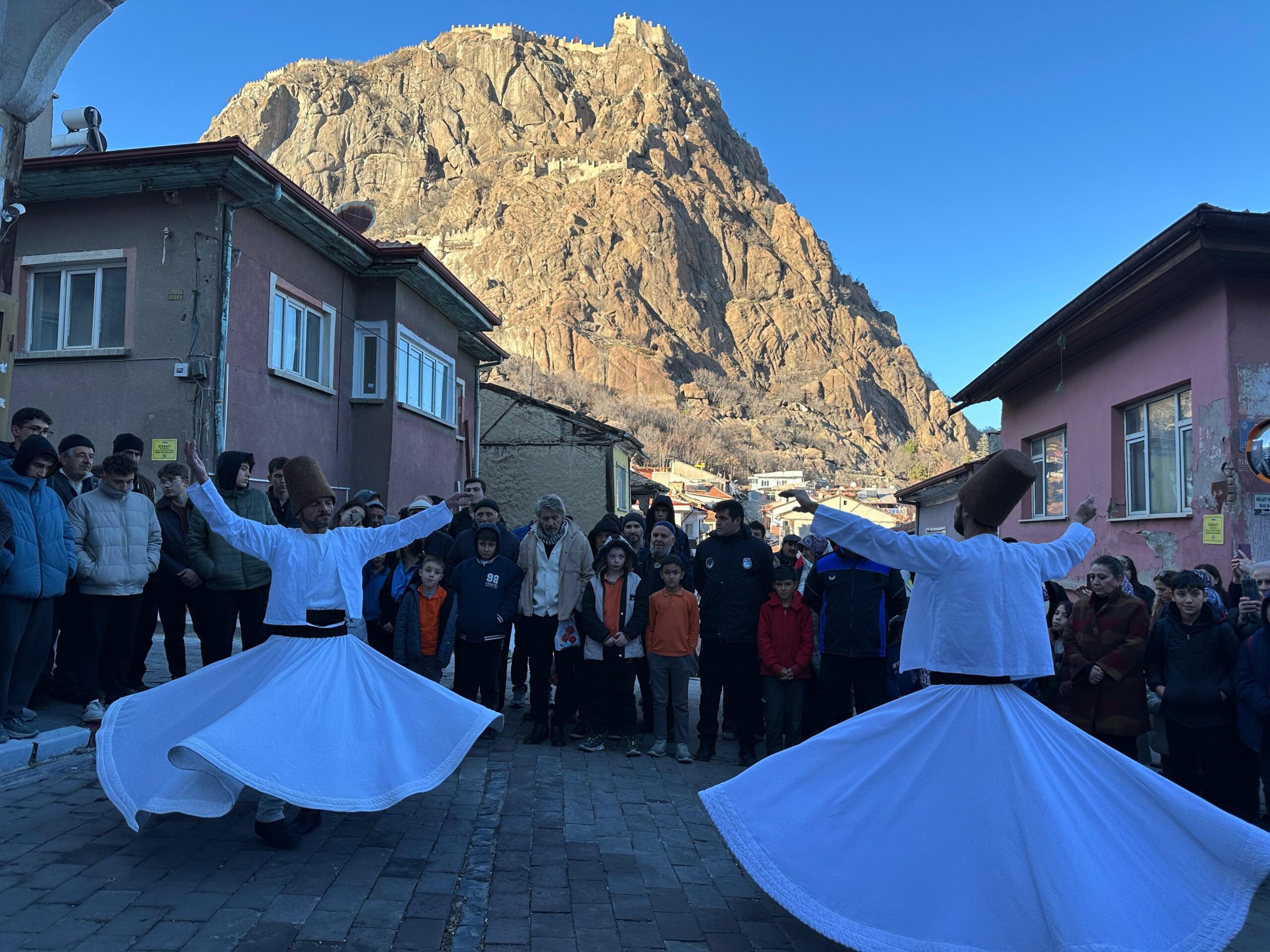 Hz. Mevlana’nın 752. Vuslat Yıldönümü anma törenleri kapsamında düzenlenen etkinlikler,