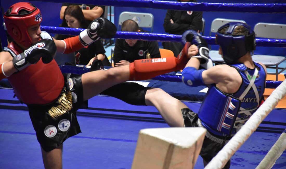 19–21 Aralık tarihleri arasında Afyonkarahisar’da düzenlenen Muay Thai Minik, Yıldız,
