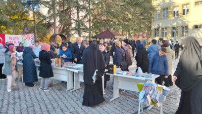 Sandıklı Aktürkler İmam Hatip Ortaokulu, Gazze’de yaşanan insani krize dikkat