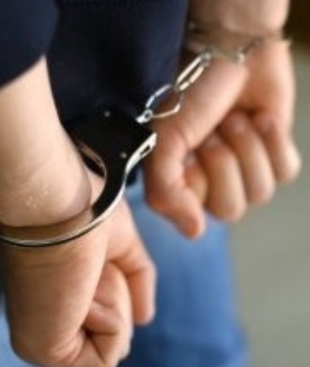 Afyonkarahisar İl Emniyet Müdürlüğü ekipleri tarafından aranan şahıslara yönelik yürütülen