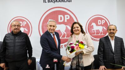 Afyonkarahisar Belediye Başkanı Burcu Köksal, siyasi parti ziyaretleri kapsamında Saadet