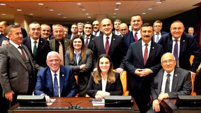 İYİ Parti Genel Başkan Yardımcısı ve Afyonkarahisar Milletvekili Hakan Şeref