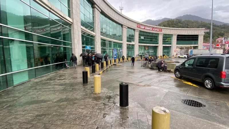 1 Ocak 2026’dan itibaren Türk vatandaşlarının Gürcistan’a girişinde kimlik veya