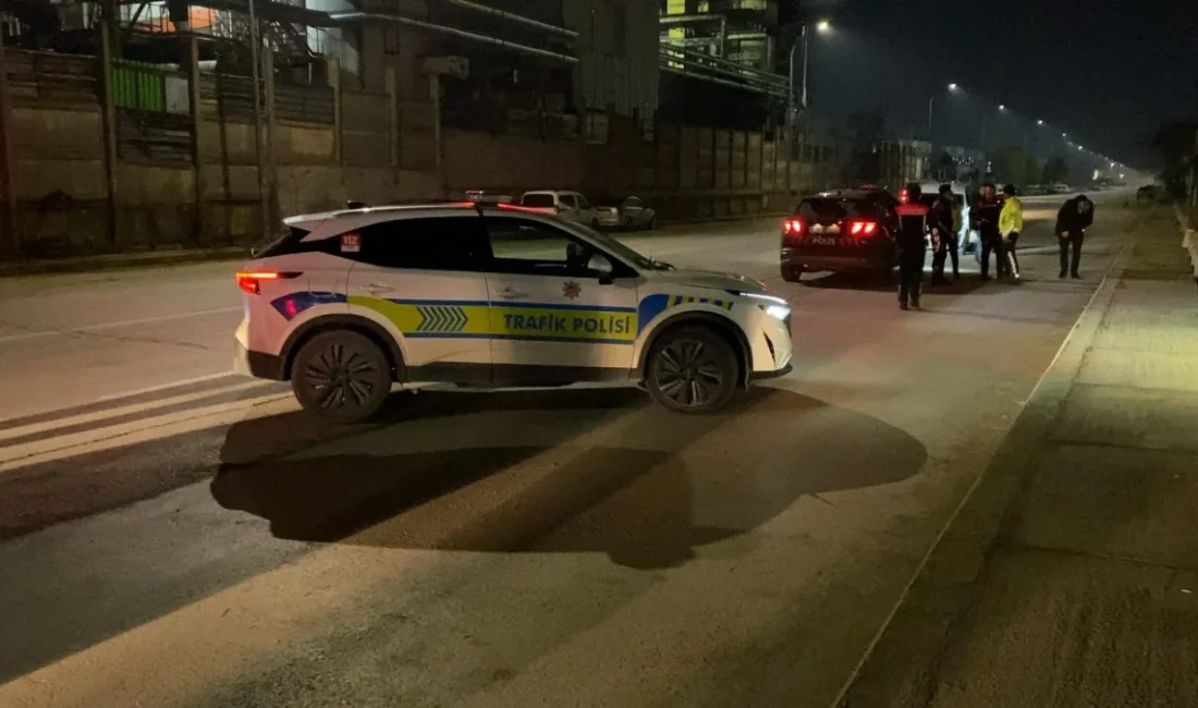 Bursa’nın İnegöl ilçesinde, trafik ekiplerinin rutin kontrolü sırasında film sahnelerini
