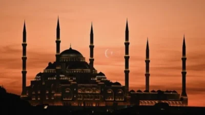 İslam aleminde rahmet, bereket ve mağfiret kapılarının ardına kadar açıldığı