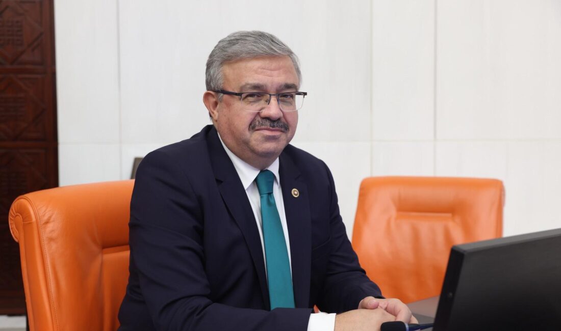 TBMM Başkanlık Divanı Üyesi ve AK Parti Afyonkarahisar Milletvekili İbrahim