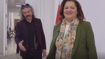 Son dönemde sosyal medyada paylaştığı içeriklerle geniş kitlelerin ilgisini çeken