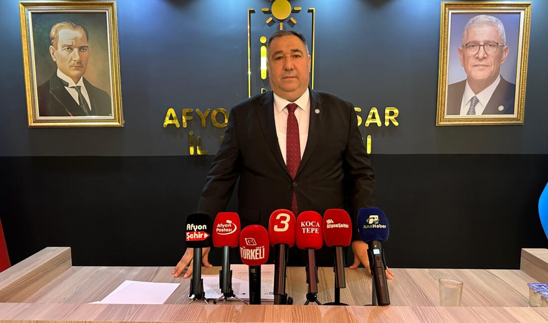 İYİ Parti Afyonkarahisar İl Başkanlığı tarafından düzenlenen haftalık basın toplantısında,