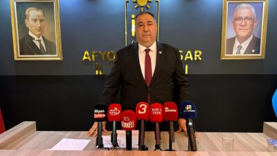 İYİ Parti Afyonkarahisar İl Başkanlığı tarafından düzenlenen haftalık basın toplantısında,