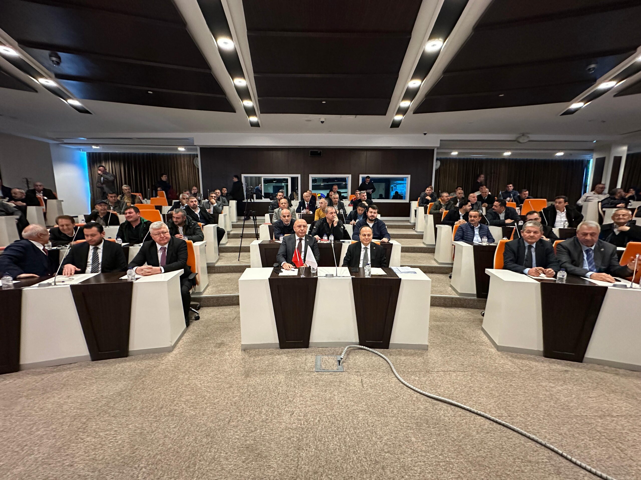 Afyonkarahisar Ticaret ve Sanayi Odası (ATSO) bünyesinde, akaryakıt sektöründe faaliyet