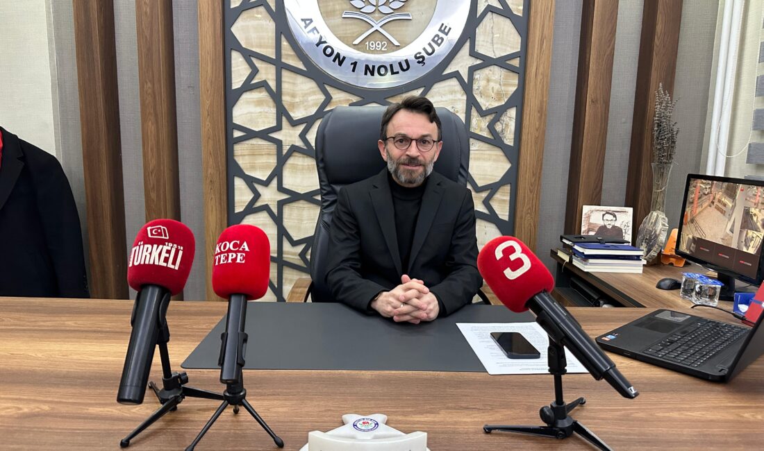 Eğitim Bir-Sen Afyonkarahisar 1 Nolu Şube Başkanı Mustafa Arslan, sendika