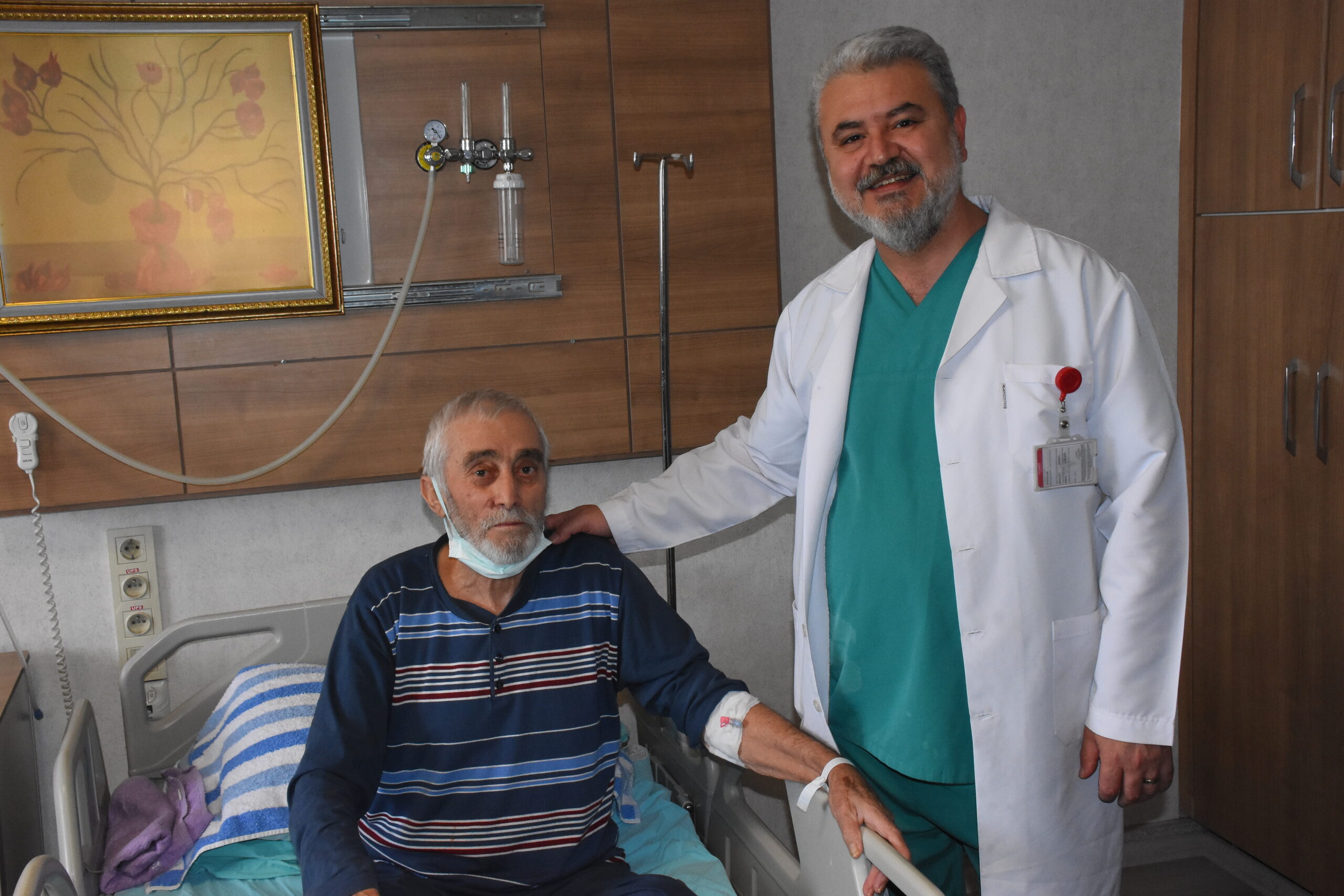 Uşak'ta yaşayan şeker hastası Mehmet Yıldırım, damar tıkanıklığı nedeniyle kesilme