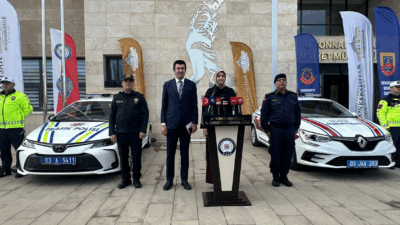 Afyonkarahisar Valisi Doç. Dr. Kübra Güran Yiğitbaşı, İl Emniyet Müdürlüğü’nde