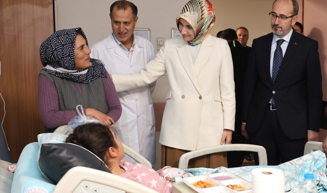 Afyonkarahisar Valisi Doç. Dr. Kübra Güran Yiğitbaşı, Bolvadin ve Emirdağ