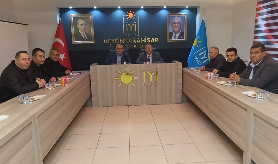 TÜRK-İŞ’e bağlı sendikaların temsilcileri, ekonomik krizin etkileri ve yaklaşan asgari