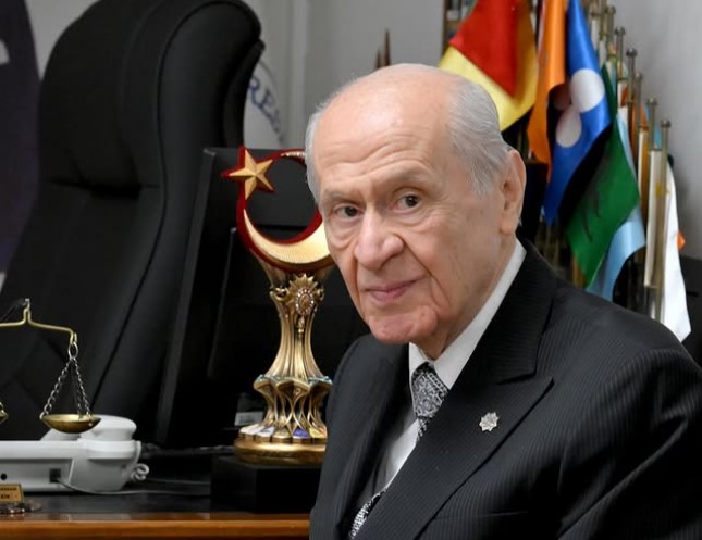 Milliyetçi Hareket Partisi Genel Başkanı Devlet Bahçeli, 15 Aralık Dünya
