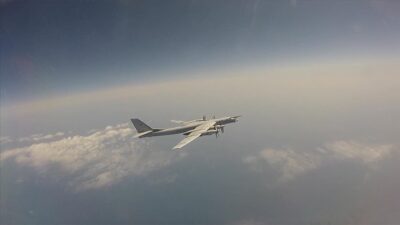 Bakanlıktan yapılan açıklamada, Rusya Hava ve Uzay Kuvvetlerine ait “Tu-22M3”