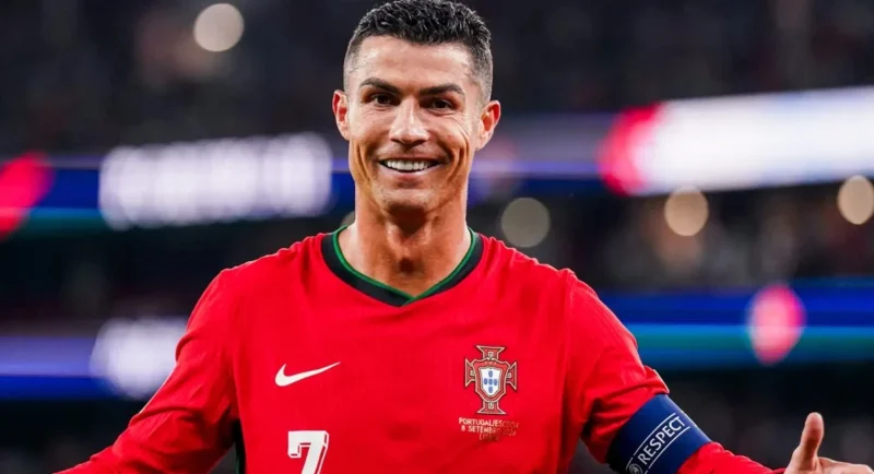 Dünyaca ünlü futbol yıldızı Cristiano Ronaldo, 9 yıllık birlikteliğin ardından