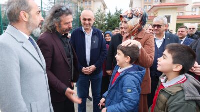 Vali Doç. Dr. Kübra Güran Yiğitbaşı, öğrencilerin talebiyle Şuhut Köylere